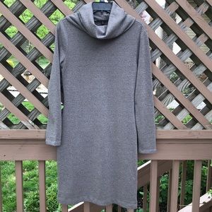 Banana Republic sweater dress 👗